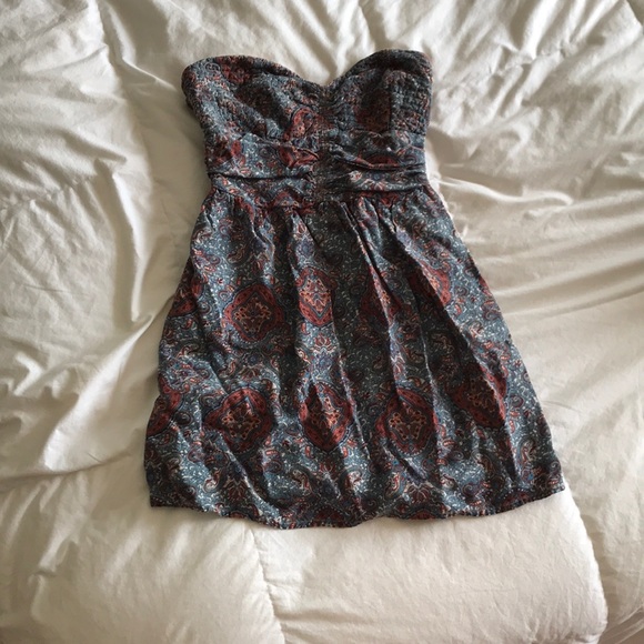 Urban Outfitters Dresses & Skirts - Petite, strapless summer dress
